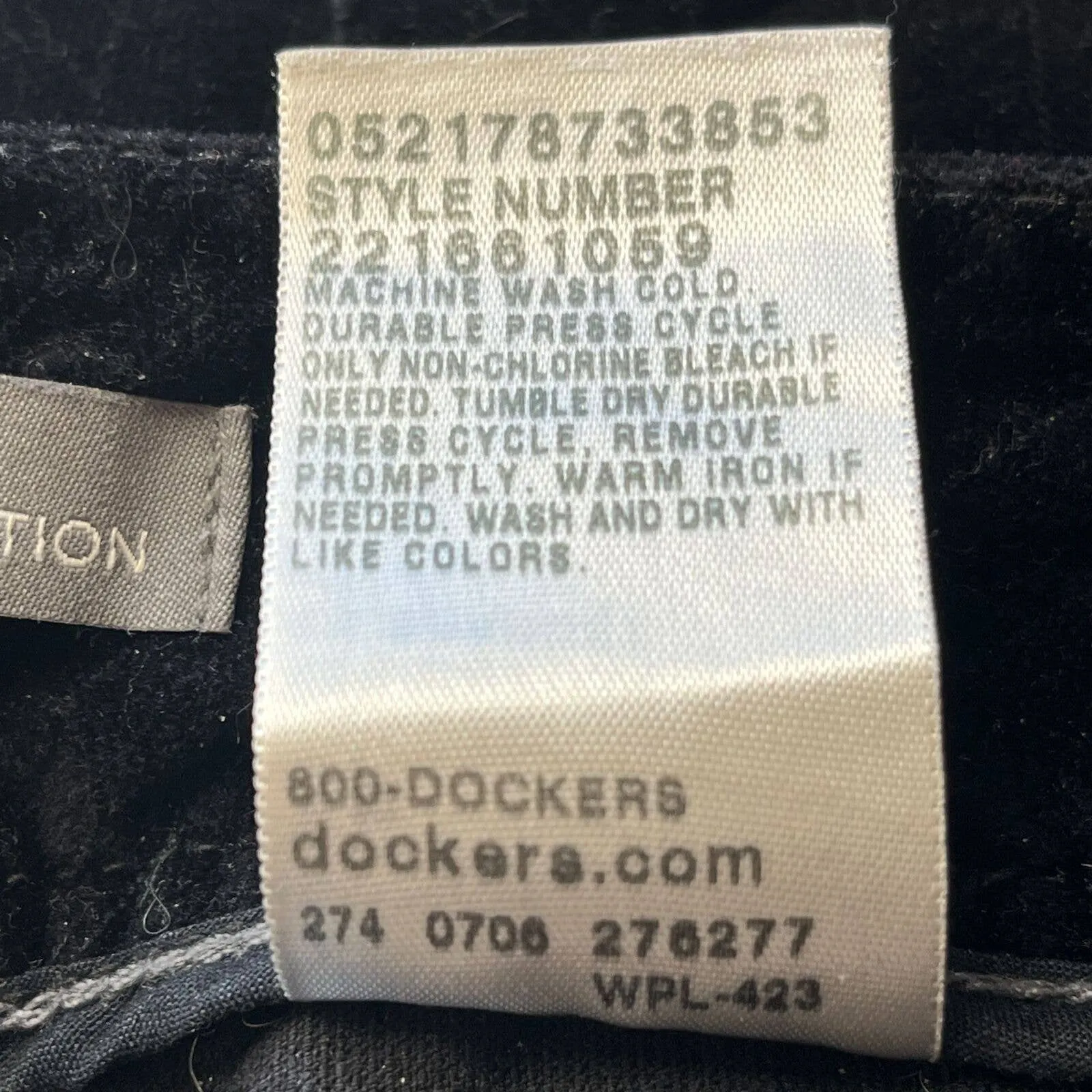 Dockers Womens Sz 6P Petite Black Velvet Bootcut Pants Pinstripe