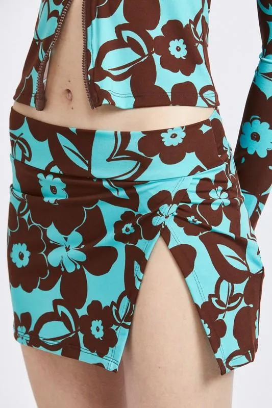 Floral Print Min Skirt With Slit