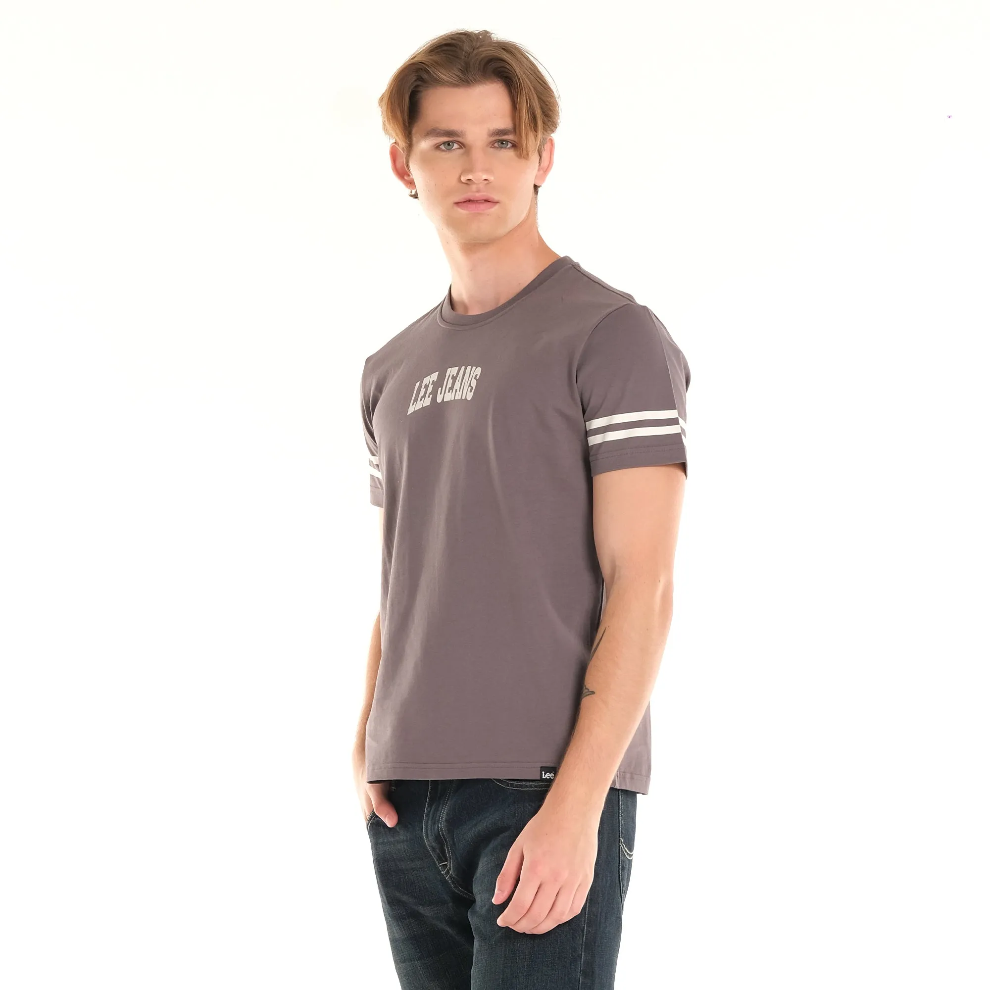 MENS' BASIC LOGO TEE WITH STRIPES ON SLEEVES