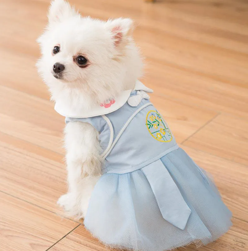 New spring and summer thin cute puppy and cat vest skirt