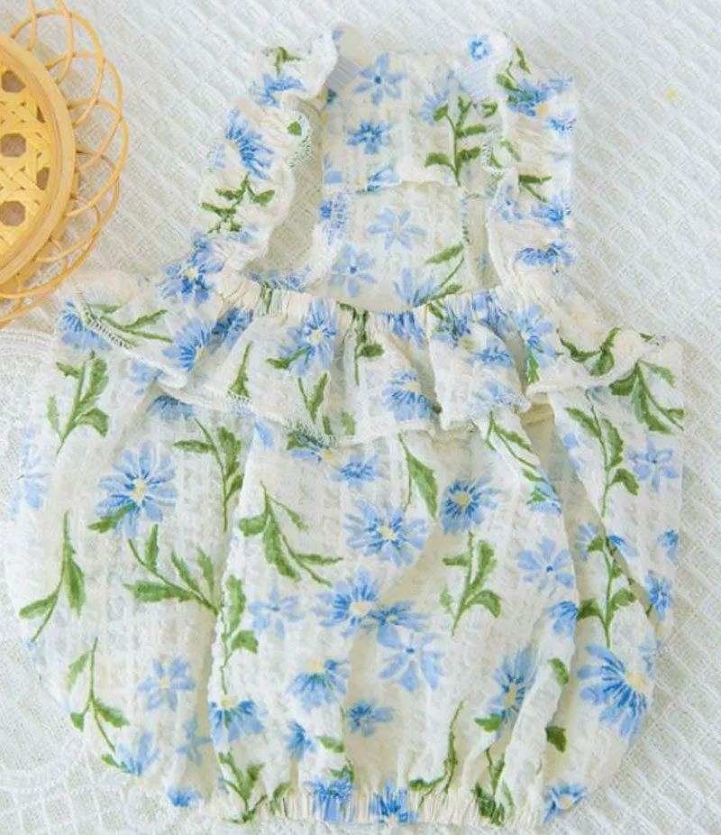 New spring and summer thin cute puppy and cat vest skirt