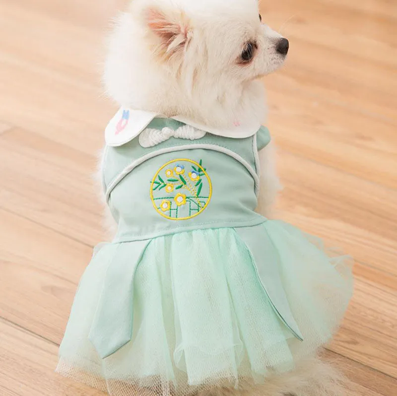 New spring and summer thin cute puppy and cat vest skirt