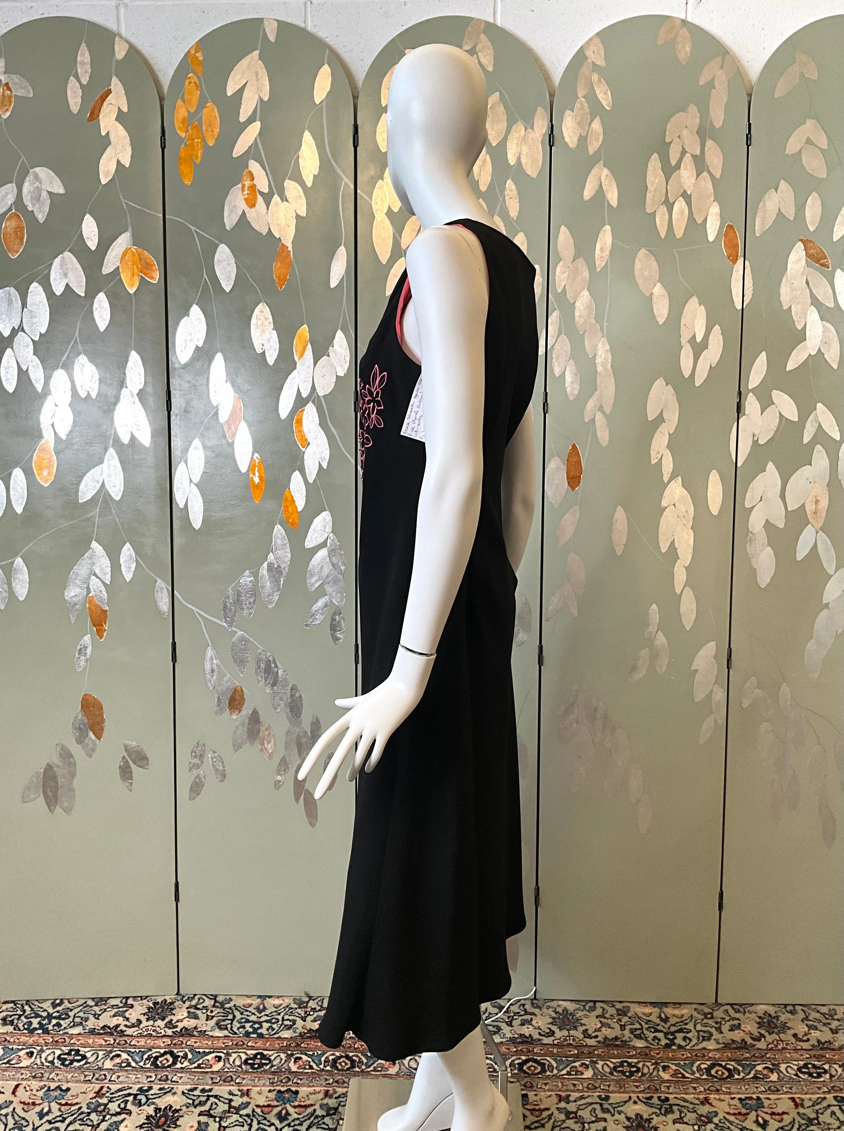 Vintage 1990s Black & Pink Floral Embroidery Dress, B40"