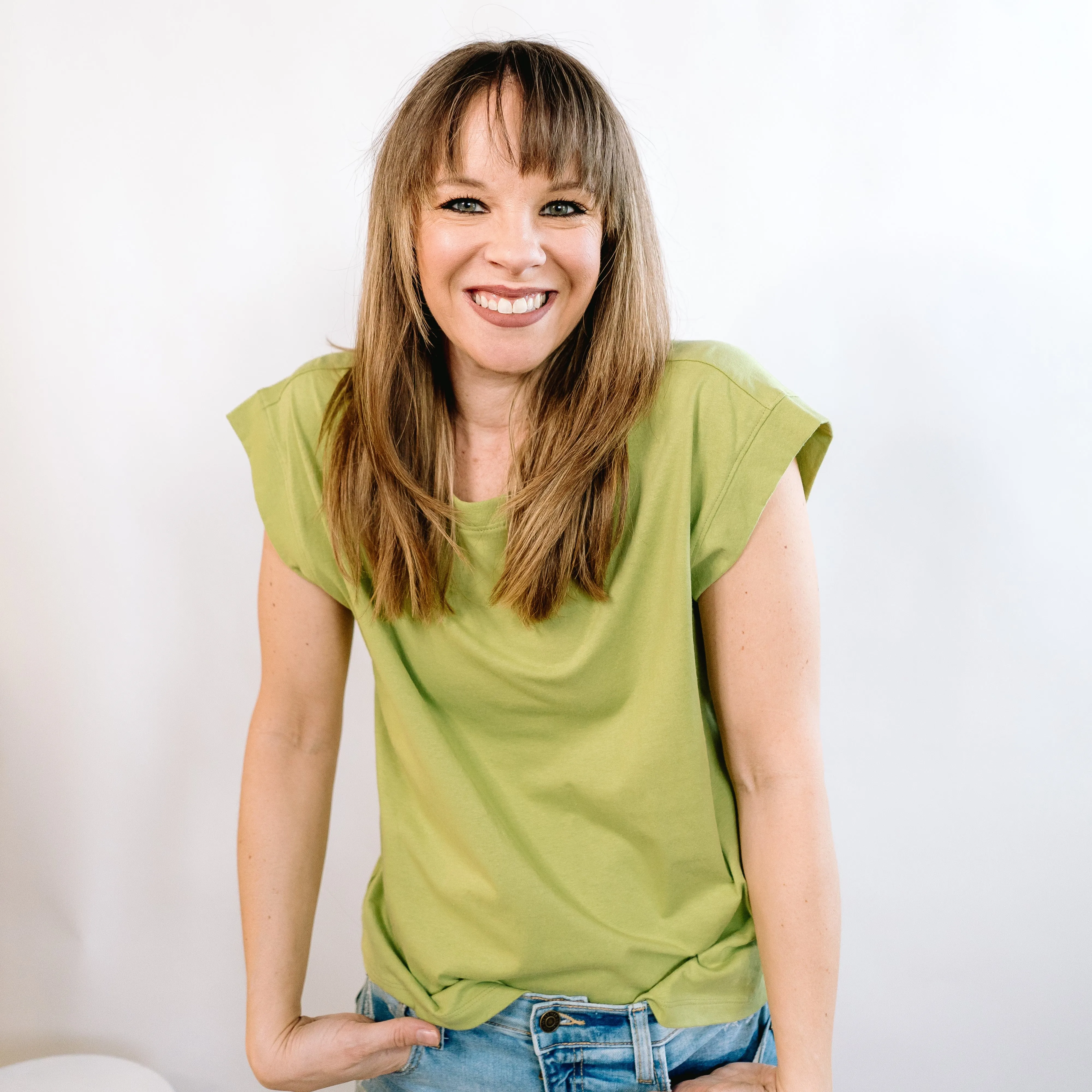With Flare Basics Wide Arm Tee